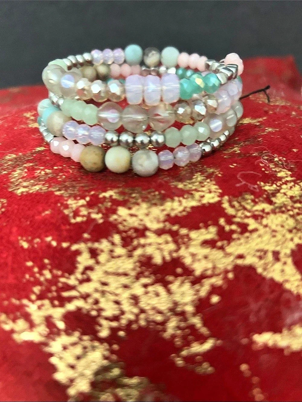 Beaded Bracelet Stack in Pink & White Like New